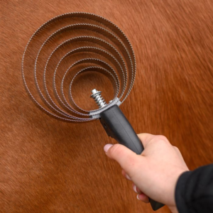 Étrille métallique ronde